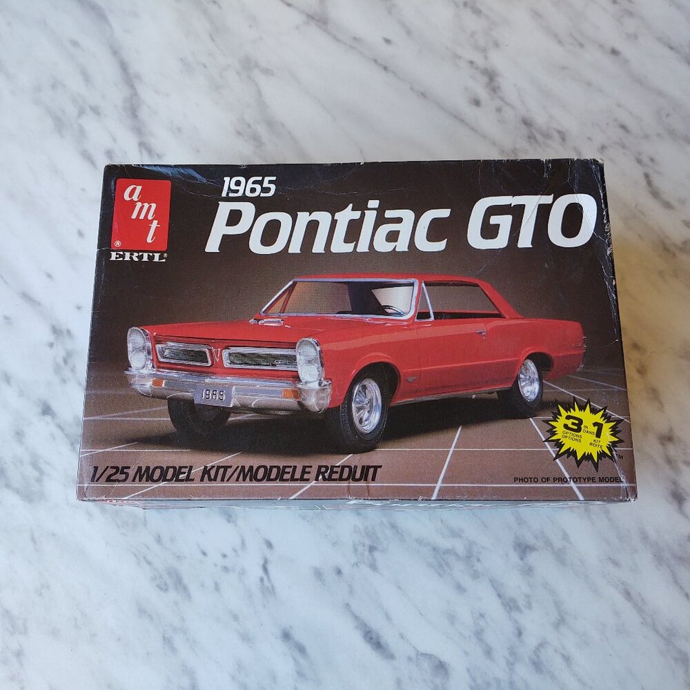 1965 PONTIAC GTO AMT ERTL 3 IN 1 OPTIONS KIT 1/25 MODEL KIT 6593 USA